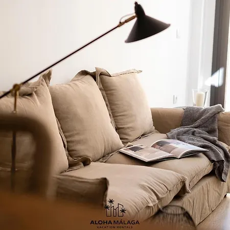 Luxury Duplex With Pool And Padel Court In Town Appartamento *
