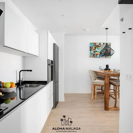 Luxury Duplex With Pool And Padel Court In Town Appartamento *